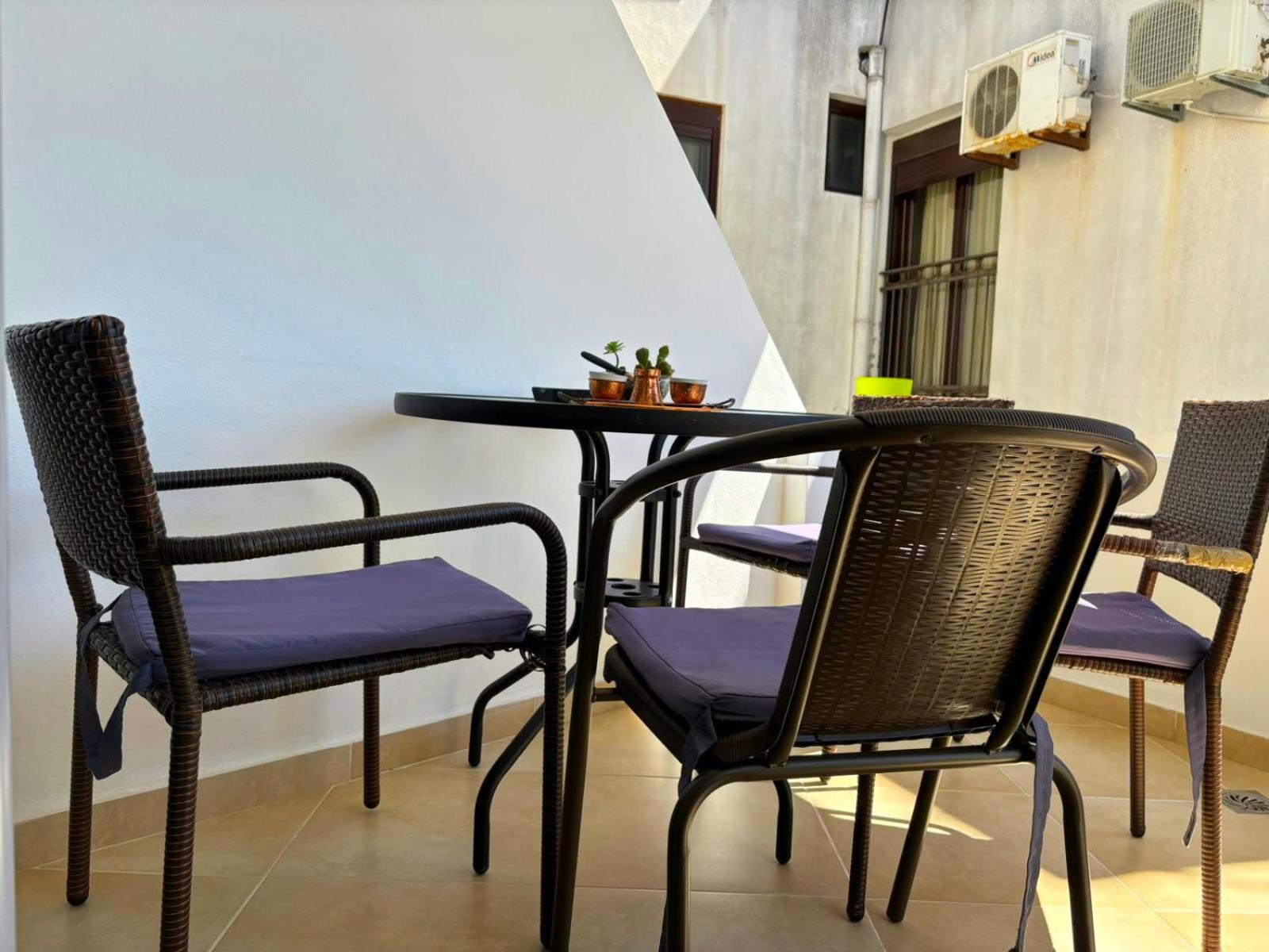 Mala Plaza Apartments 울친 외부 사진
